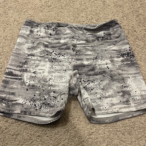 Reebok Pants - Reebok shorts Large 3.5”